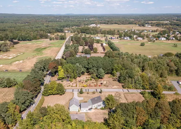 Falmouth, ME 04105,199 Winn RD