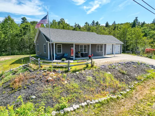 West Gardiner, ME 04345,28 Arthur ST