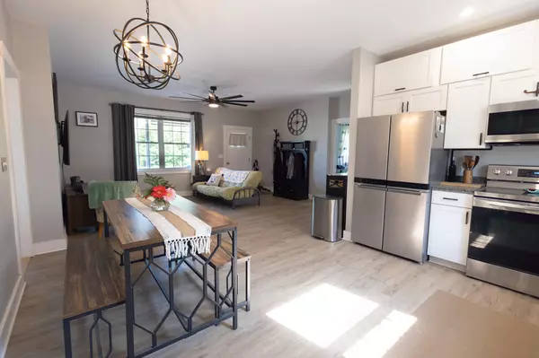 West Gardiner, ME 04345,28 Arthur ST