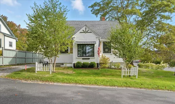 Castine, ME 04421,35 Tarratine ST