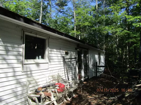 Acton, ME 04001,2629 H RD