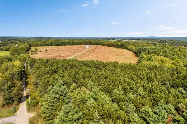 Hermon, ME 04401,563 Bryant RD