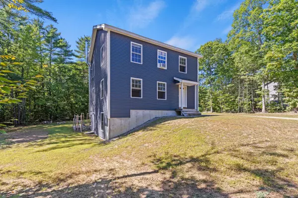 Limington, ME 04049,12 Mavis DR