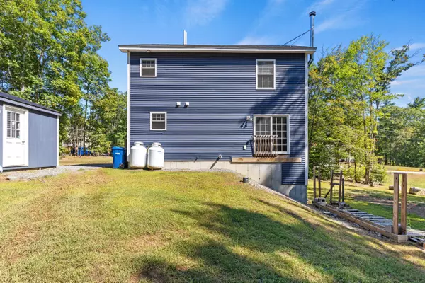 Limington, ME 04049,12 Mavis DR