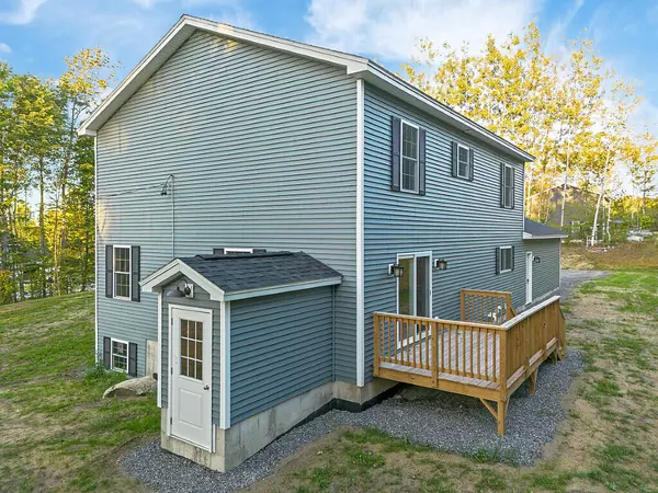 Sidney, ME 04330,57 May WAY