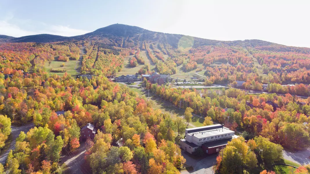 217 & 219 Commons CIR #217 & 219, Carrabassett Valley, ME 04947