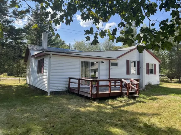 329 Seawall RD, Southwest Harbor, ME 04679