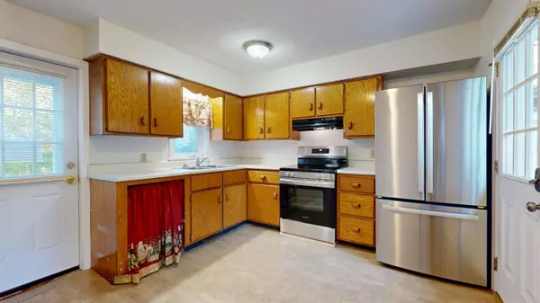 Sabattus, ME 04280,25 Union ST