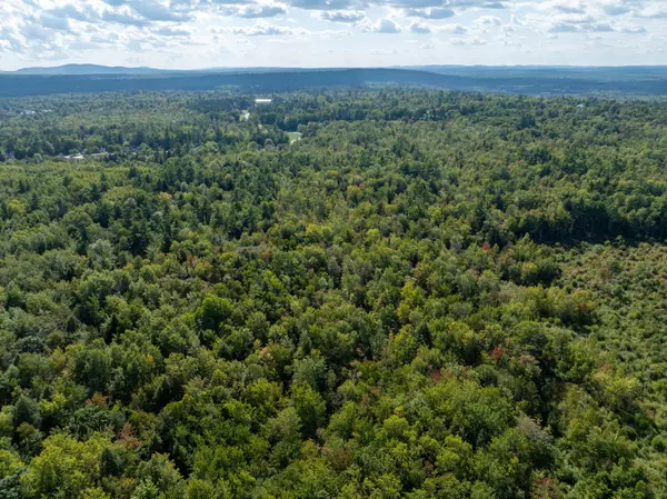 Belfast, ME 04915,0 Merriam RD