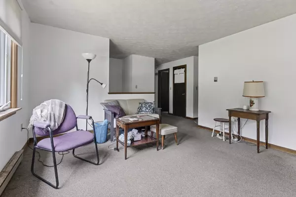 Arundel, ME 04046,80 Thompson RD