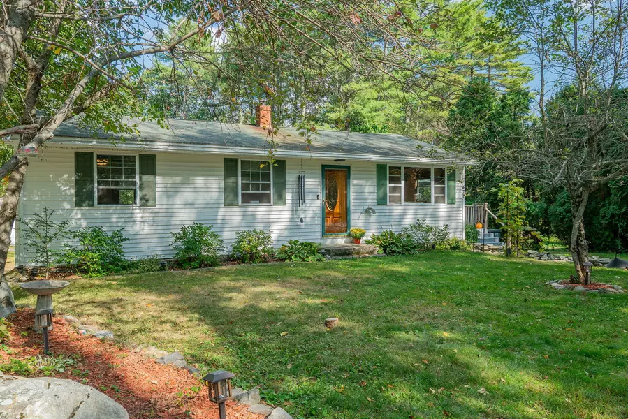 471 Duck Pond RD, Westbrook, ME 04092