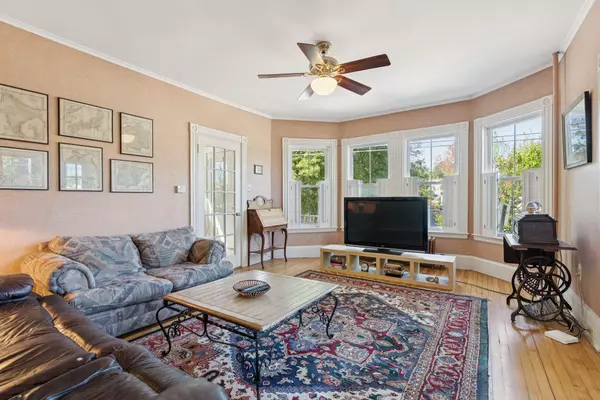 Portland, ME 04103,48 Ashmont ST