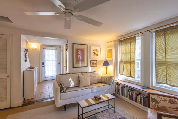 Rockland, ME 04841,38 Gay ST