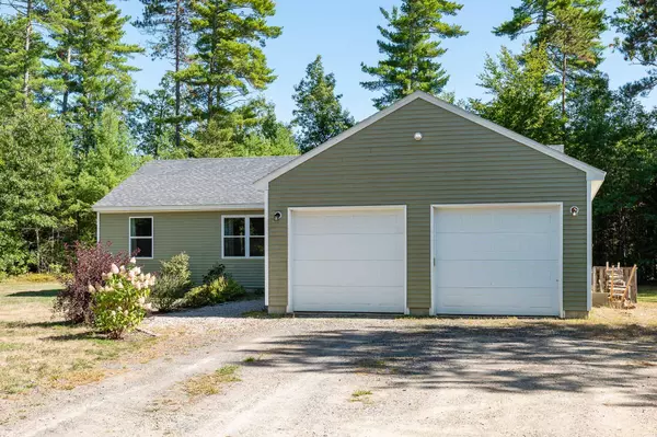 North Berwick, ME 03906,2 Harveys WAY