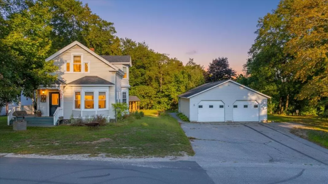 3 N Main ST, Turner, ME 04282