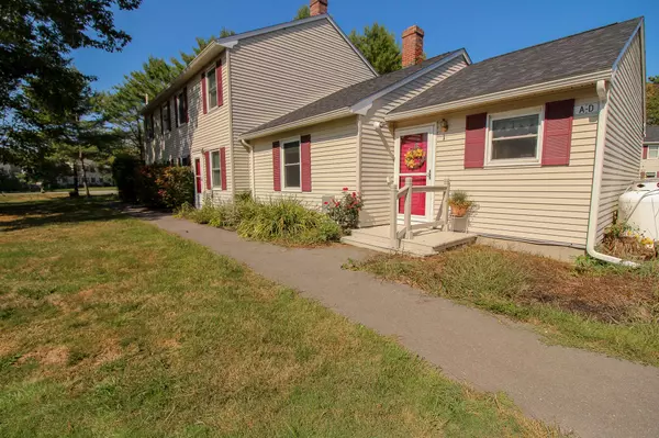 Hampden, ME 04444,128 Mayo RD #D