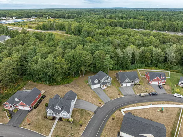 Saco, ME 04072,4 Lodge DR