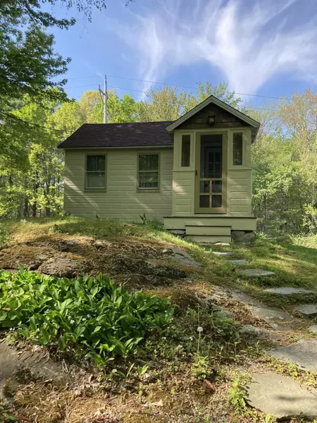 58 Boyds Corner RD, South Berwick, ME 03908