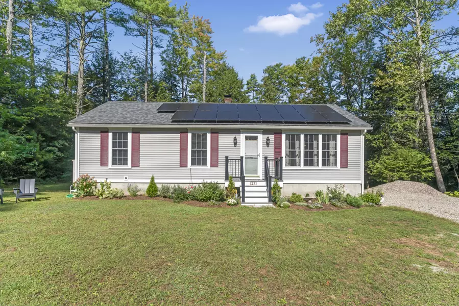 37 Silver LN, Limerick, ME 04048