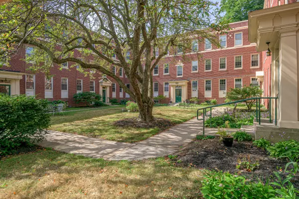 Portland, ME 04101,290 Baxter BLVD #B1