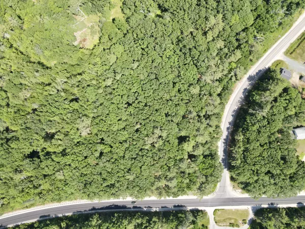 Blue Hill, ME 04614,M:06, L:30 Falls Bridge RD