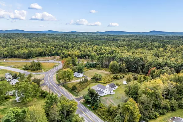 Eddington, ME 04428,619 Main RD