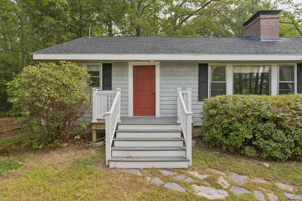 Westbrook, ME 04092,87 Mast RD