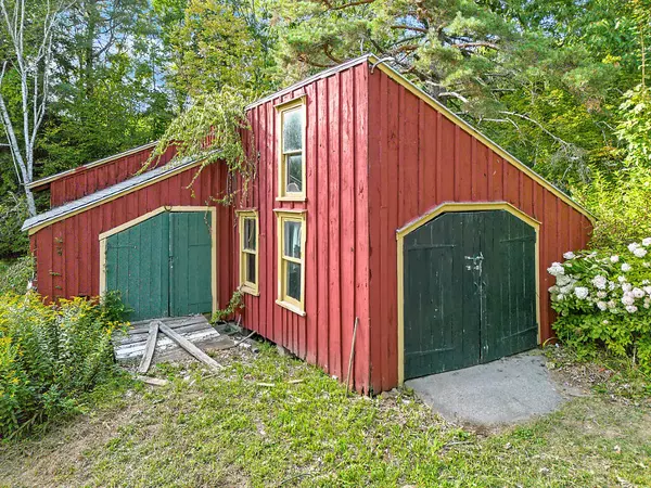 Winthrop, ME 04364,347 Metcalf RD