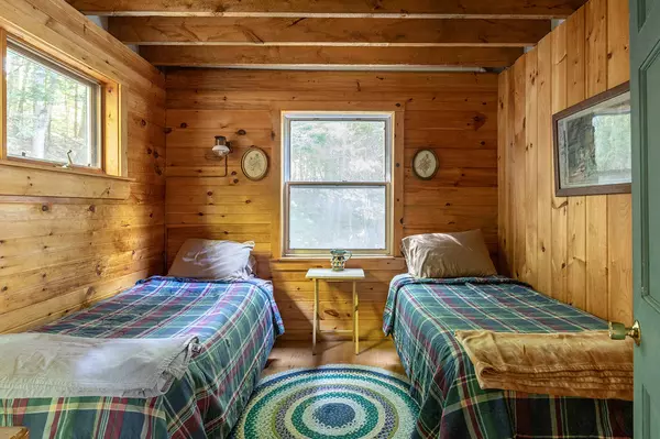 Palermo, ME 04354,459 Howell Shore RD