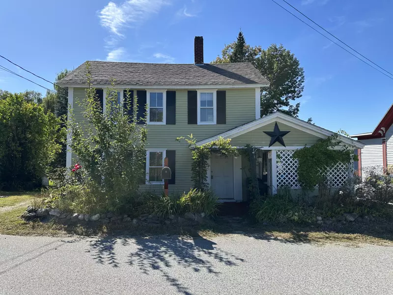 31 School ST, Limerick, ME 04048