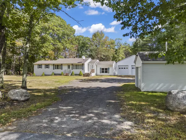 Bowdoinham, ME 04008,741 Carding Machine RD