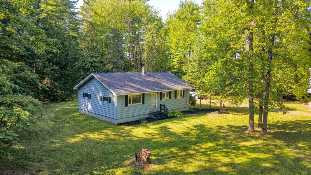 262 Hill RD, Clinton, ME 04927