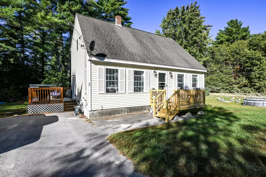 3 Esquire CIR, Waterboro, ME 04061
