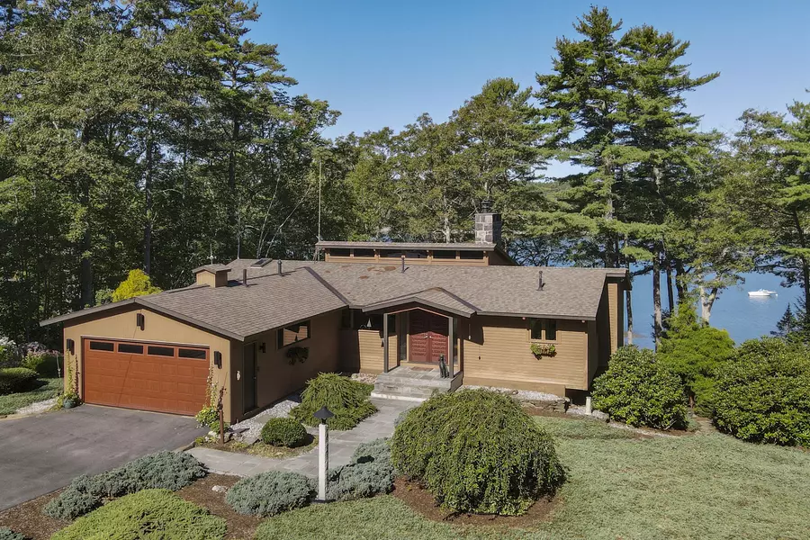 71 Hunters Landing RD, South Bristol, ME 04573