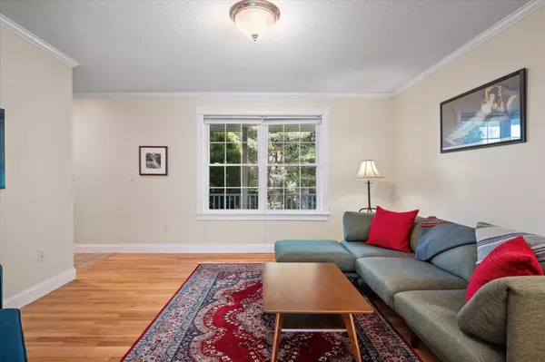 Bangor, ME 04401,493 Church RD