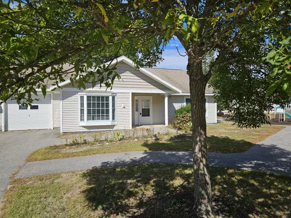 Brunswick, ME 04011,27 Beaver Pond RD #27