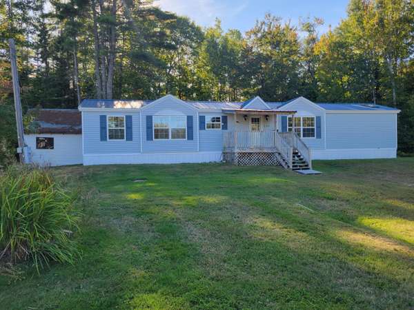 100 River RD, Howland, ME 04448