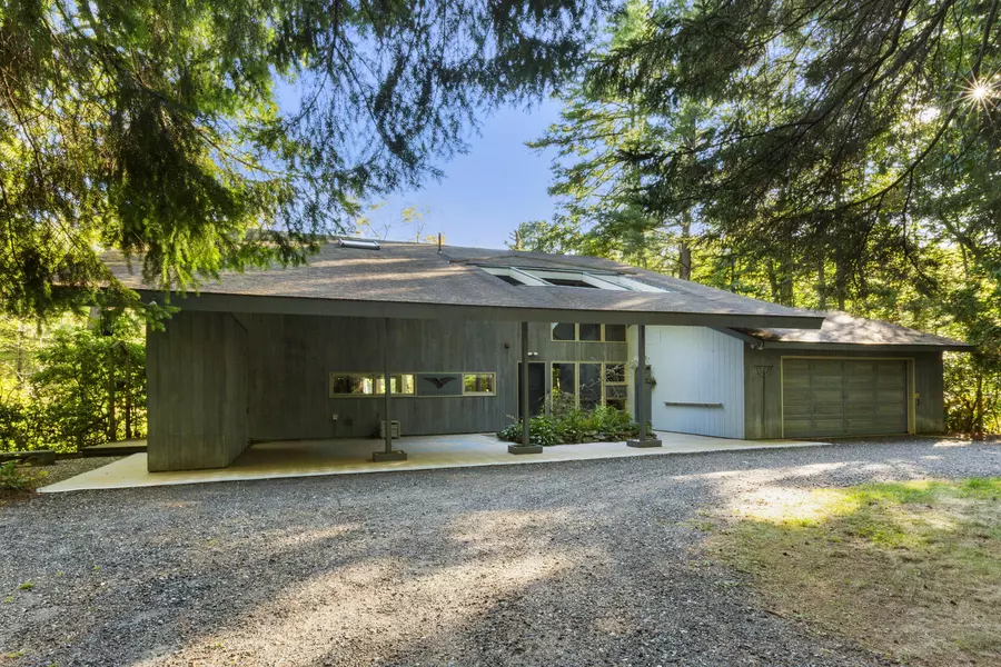 6 Breckan RD, Brunswick, ME 04011