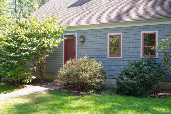 Eliot, ME 03903,15 Thornton LN