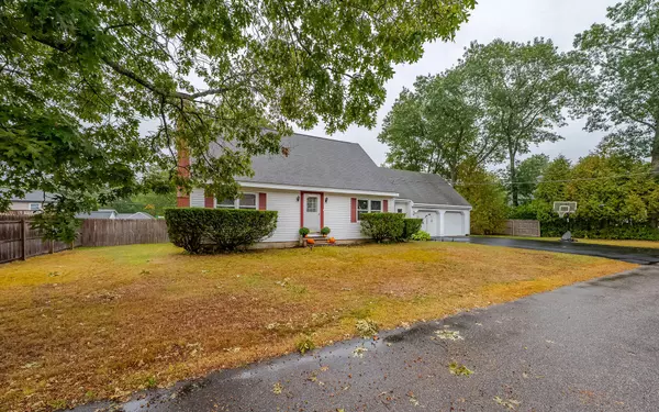 88 Farview DR, Sanford, ME 04073