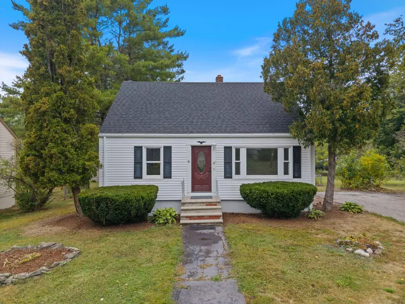 37 Avalon RD, Portland, ME 04103
