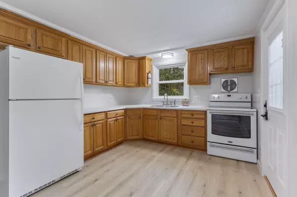 Portland, ME 04103,37 Avalon RD