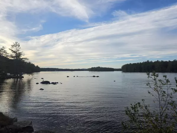 784 Lovell Lake RD, Wakefield, NH 03872