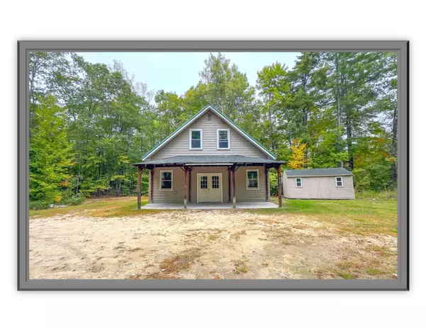 Sebago, ME 04029,425 Long Hill Road RD