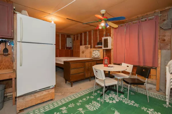 Wilton, ME 04294,28 Pratt RD