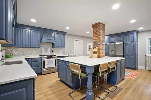 Bangor, ME 04401,51 Grove ST