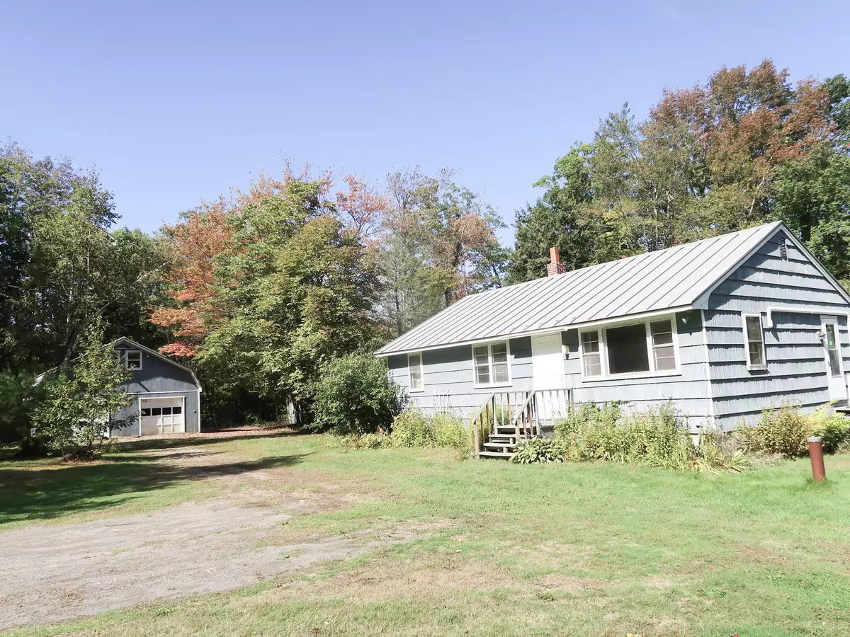 Pittston, ME 04345,848 Whitefield RD