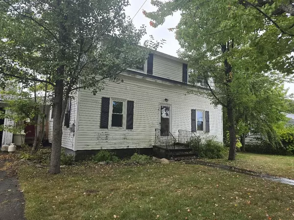 Brewer, ME 04412,51 Century ST