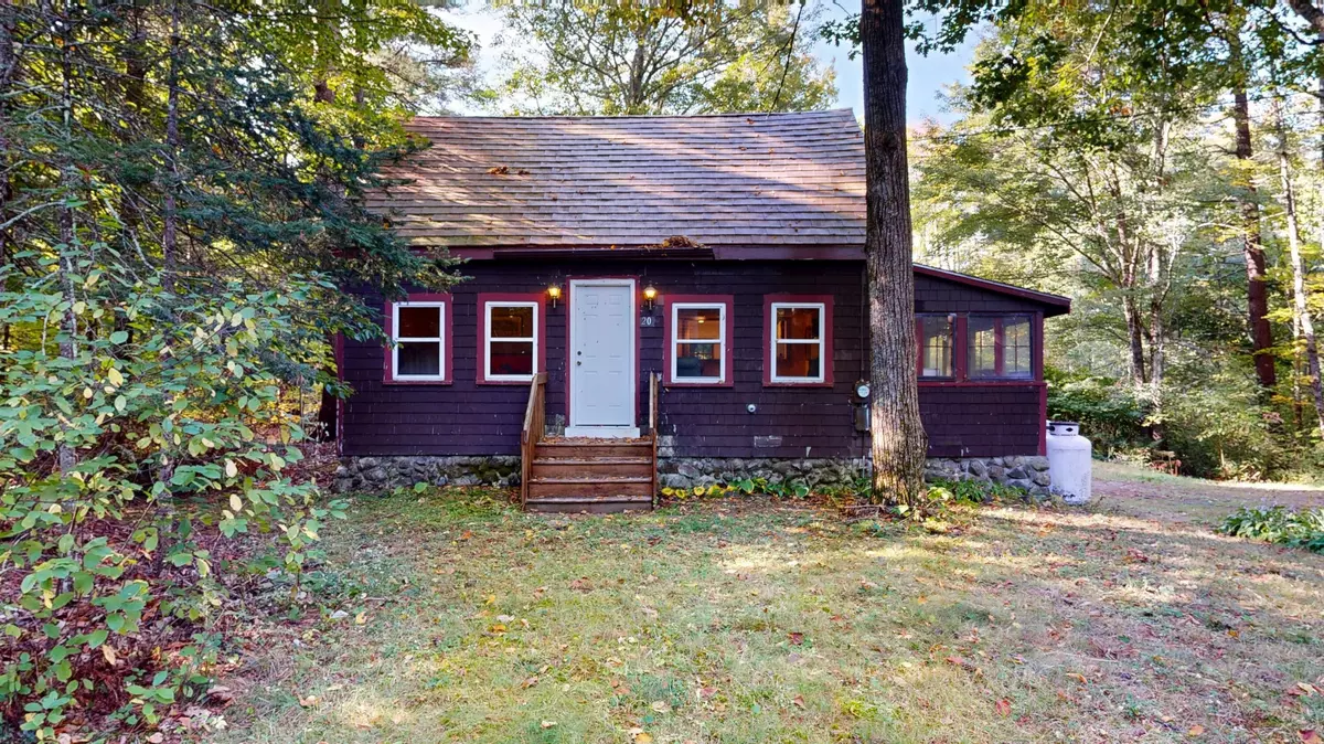 Saco, ME 04072,20 Spring RD