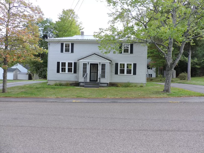 6 Murdock ST, Augusta, ME 04330